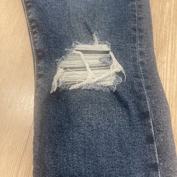 Levi’s Wedgie Straight Distressed Dark Blue Jeans - Picture 5 of 9